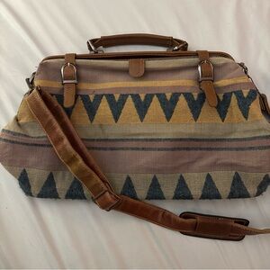 Vintage Verdi Aztec Boho Carpet Crossbody Tapestry Travel Framed Bag